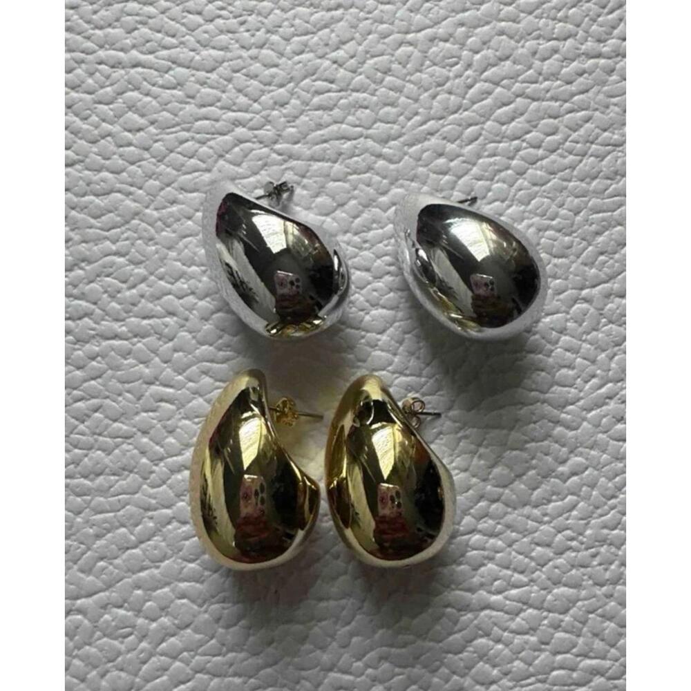 drop earrings
